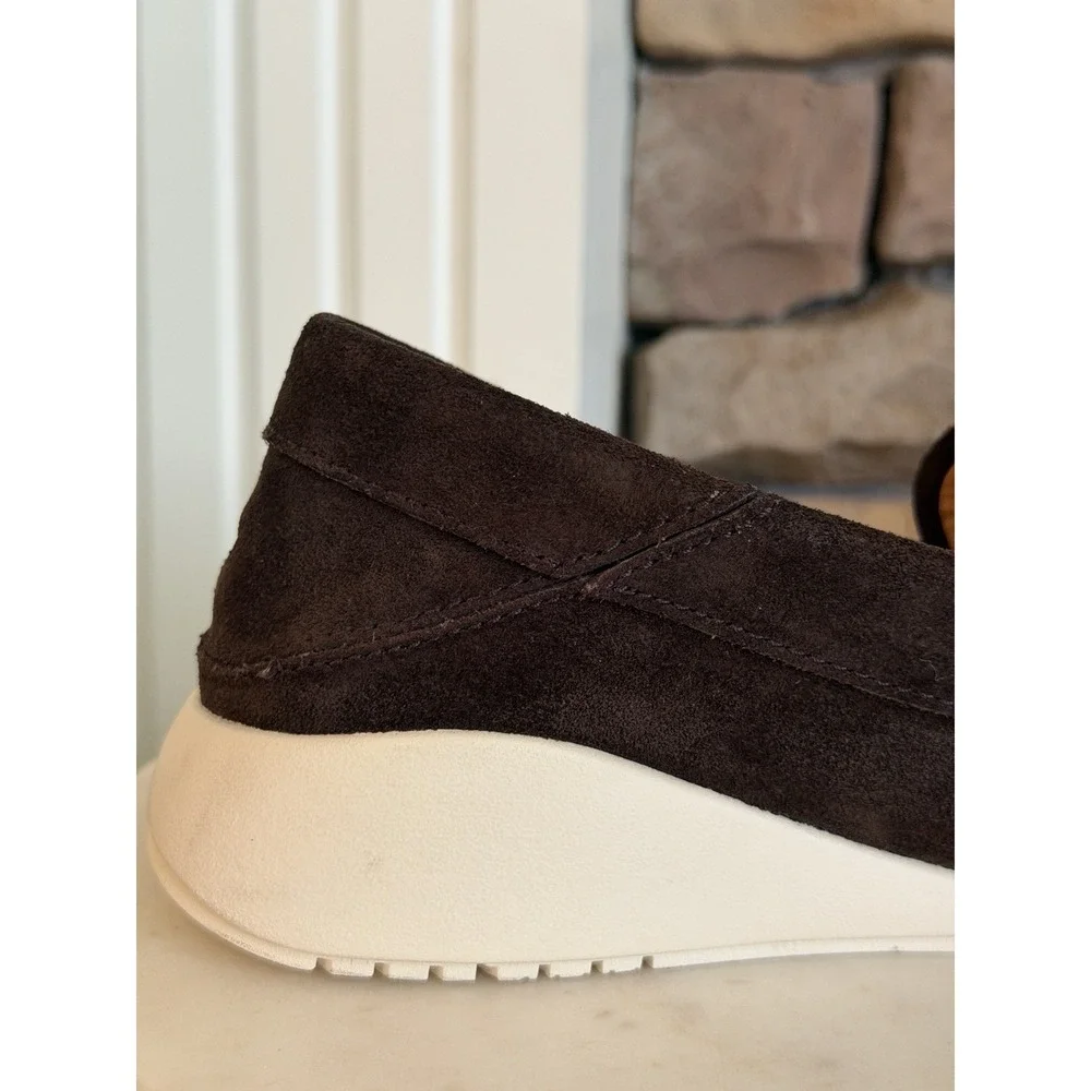 OluKai Ka'a Loafer Men's Size 7 Dark Brown Italian Suede Slip On Shoes NWOB